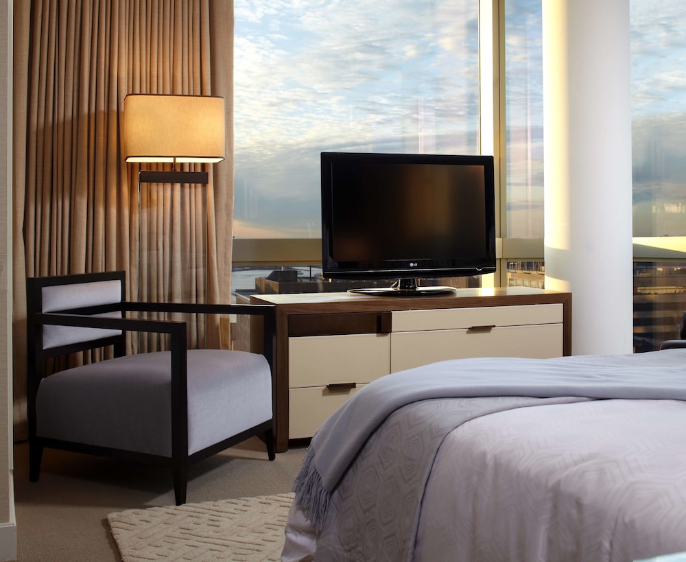 The Dominick Hotel 25/78