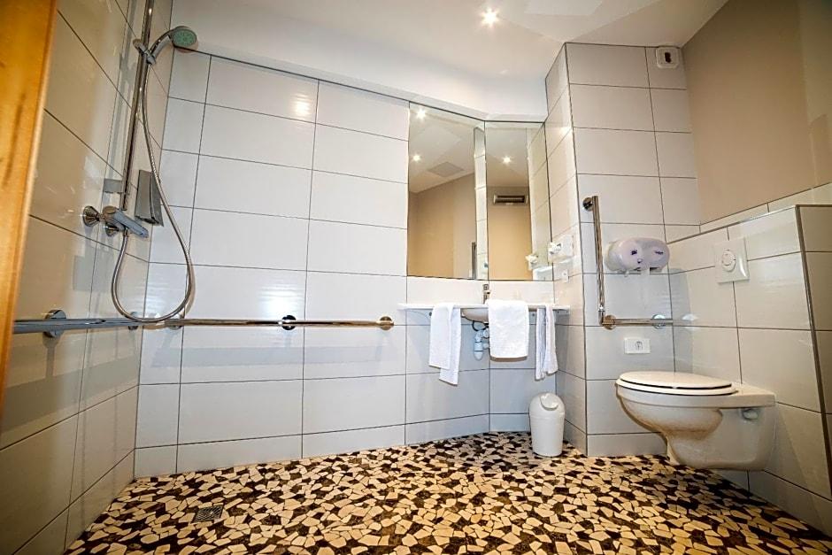 LE COQUELICOT HOTEL 27/31