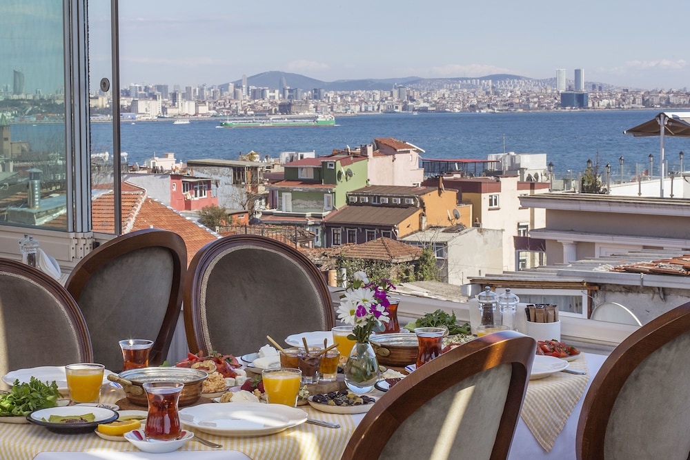 Darussaade Istanbul 58/70
