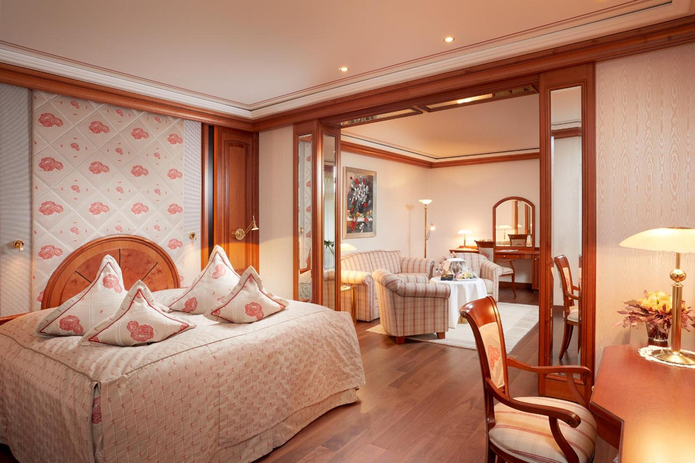 Type 1, Suite, Valley View
