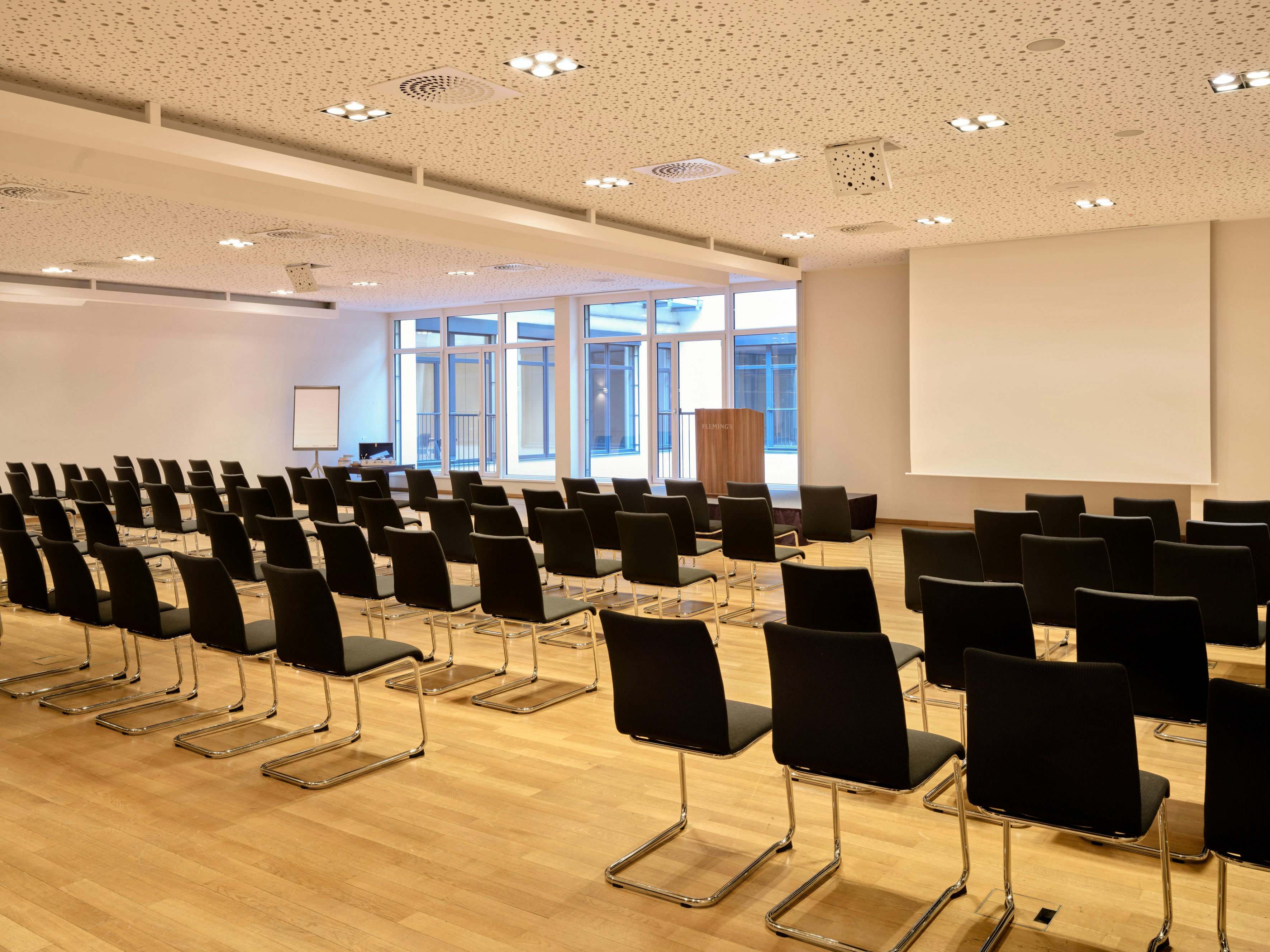 Flemings Hotel Wien-Stadthalle (former Flemings Conference Wien) 50/57