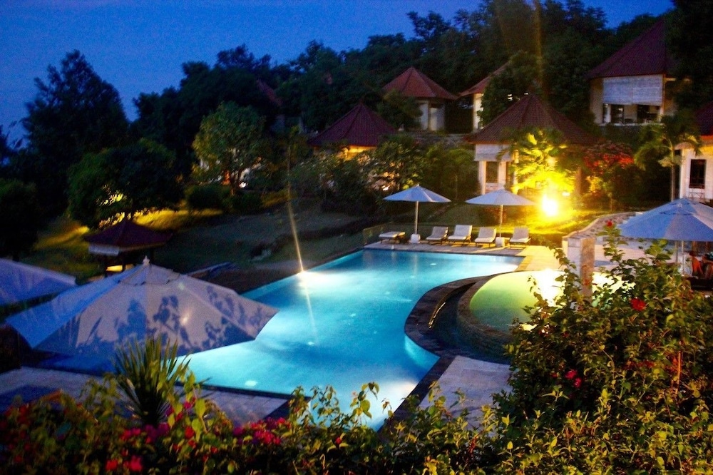 The Hamsa Bali Resort 12/71