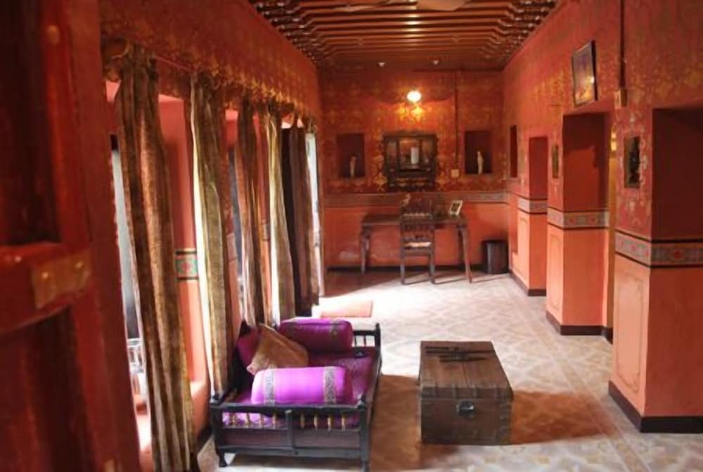 Hotel Bhairon Vilas 17/25