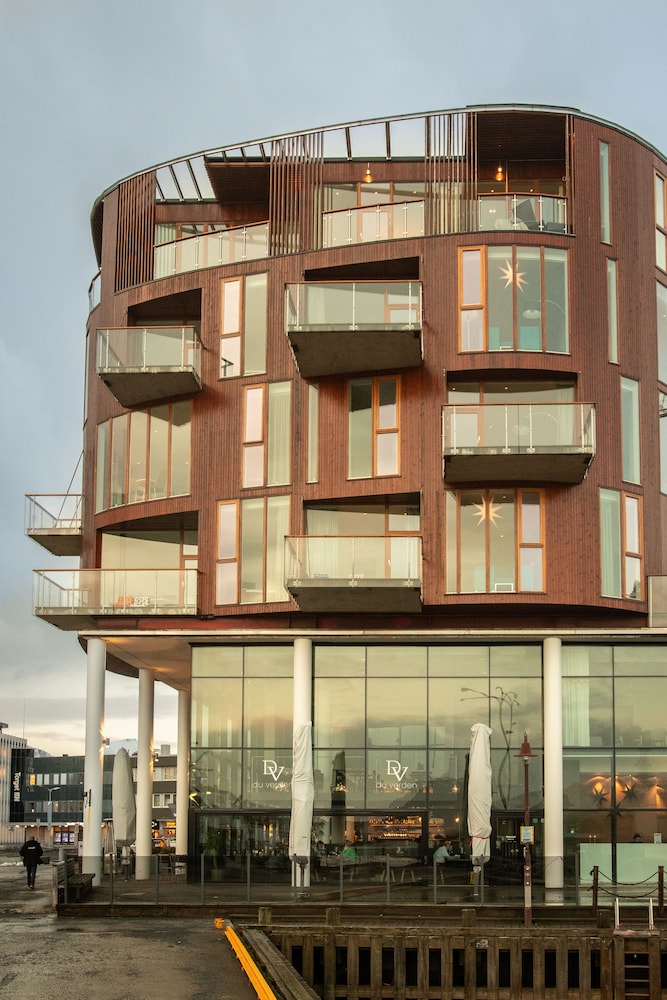 Nordis Apartments 2/79