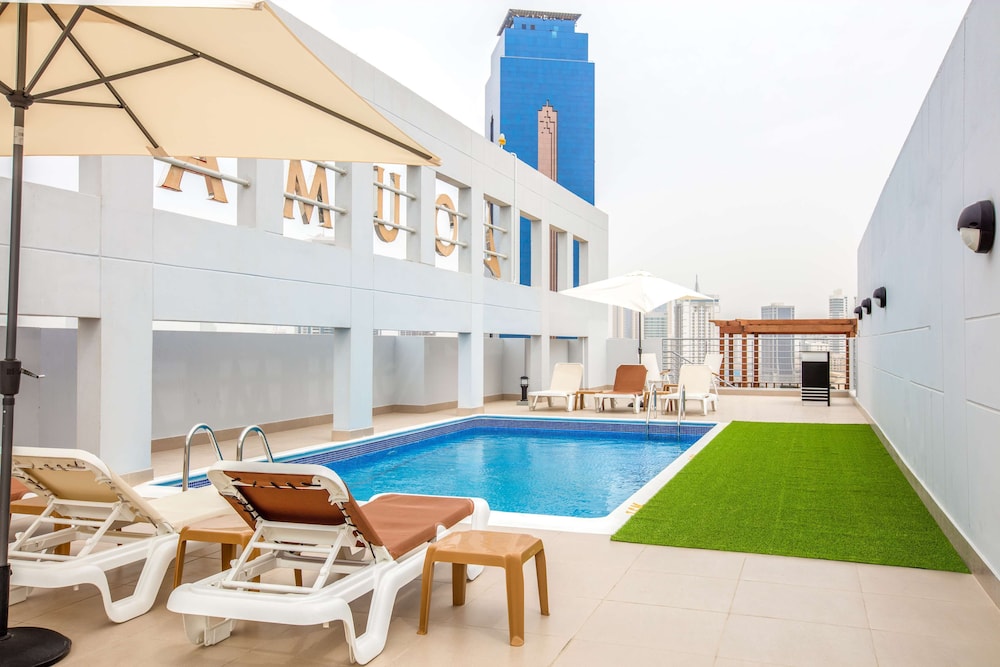 Loumage Suites Spa Seef 67/70