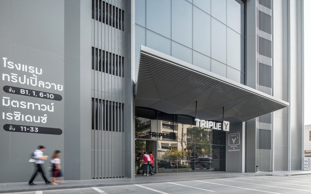 Triple Y Hotel 42/50