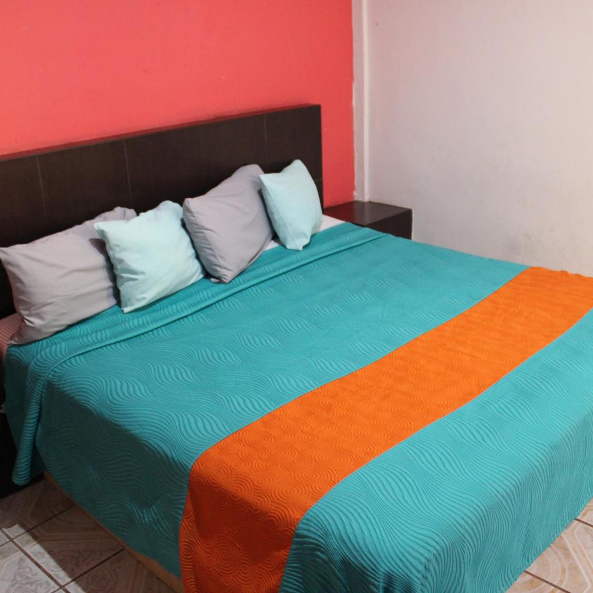Hotel Guaranducha Inn 24/44