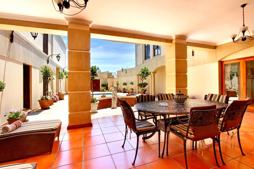 Casa Mia Guesthouse 26/36