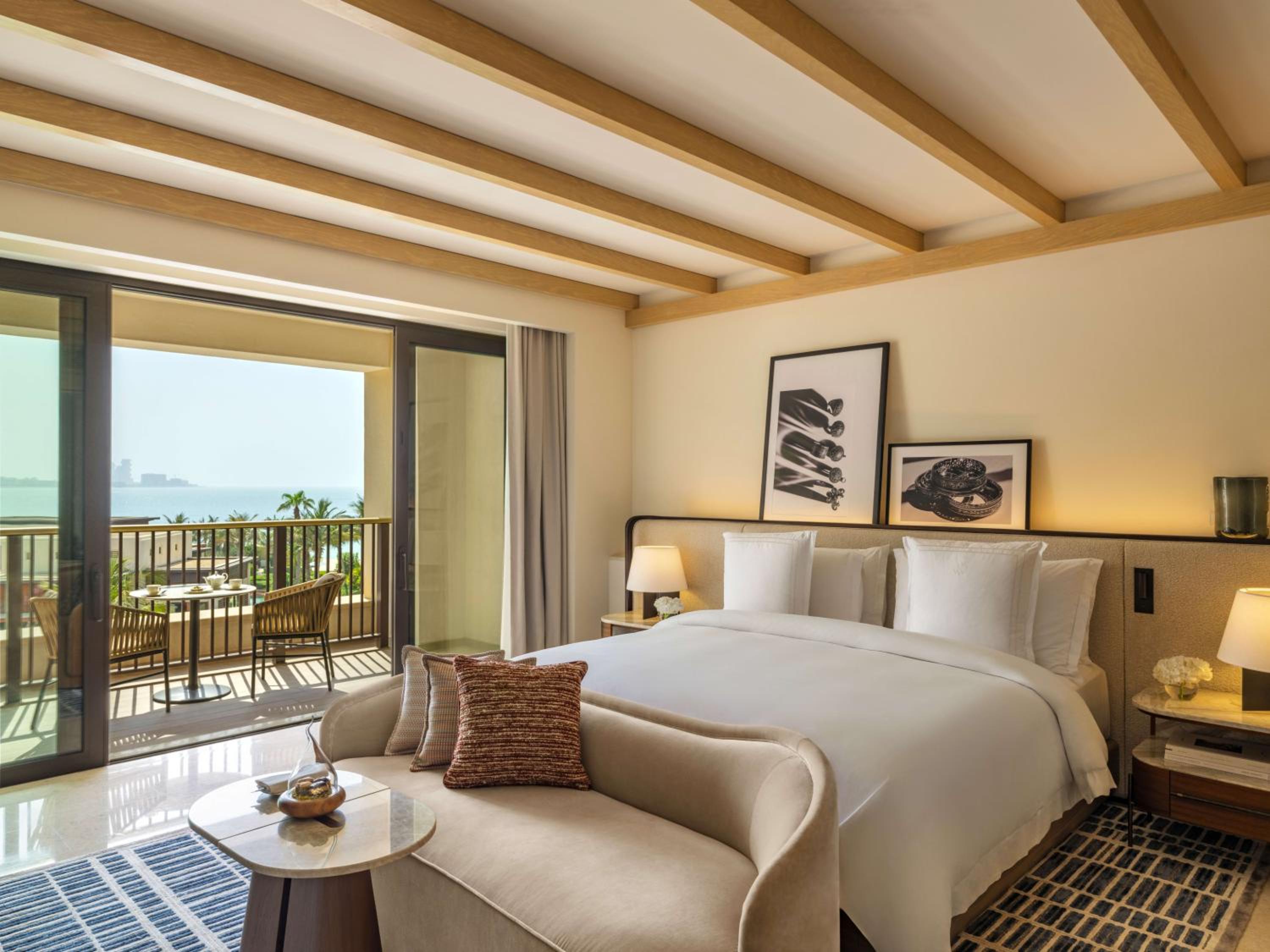 Ocean, Club, Deluxe, King Bed