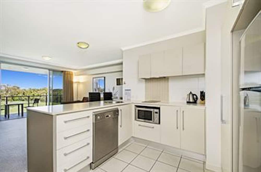 HORTON APARTMENTS 5/50