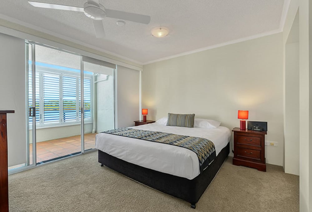 Goldsborough Place Apartments 6/30