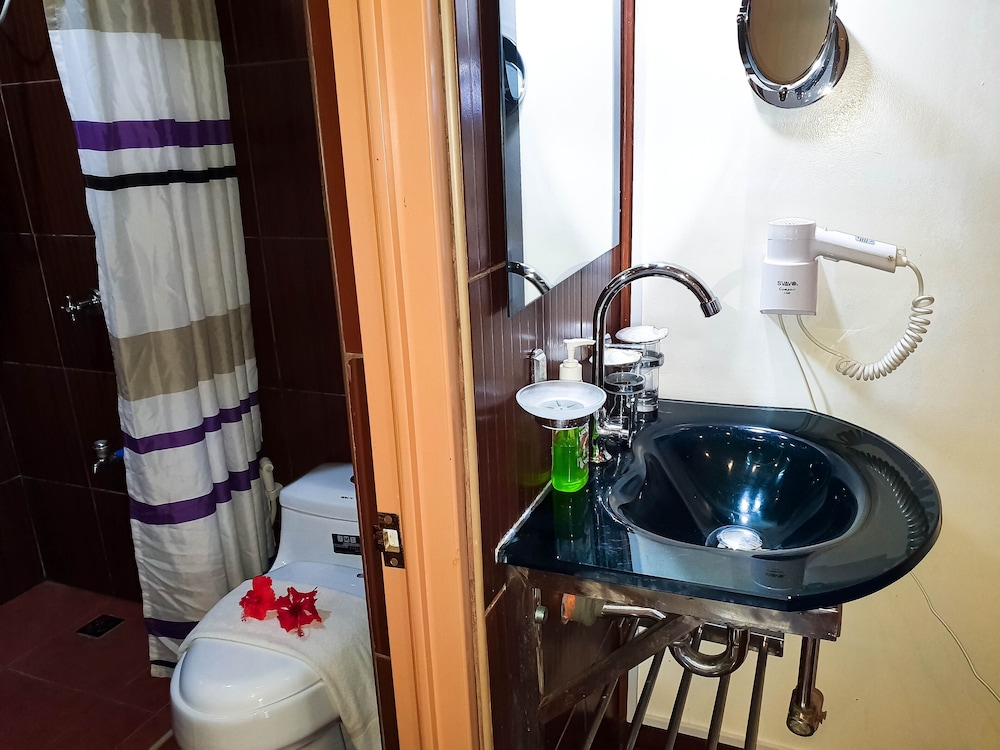 Cocoloco Boracay Beach Resort 74/74