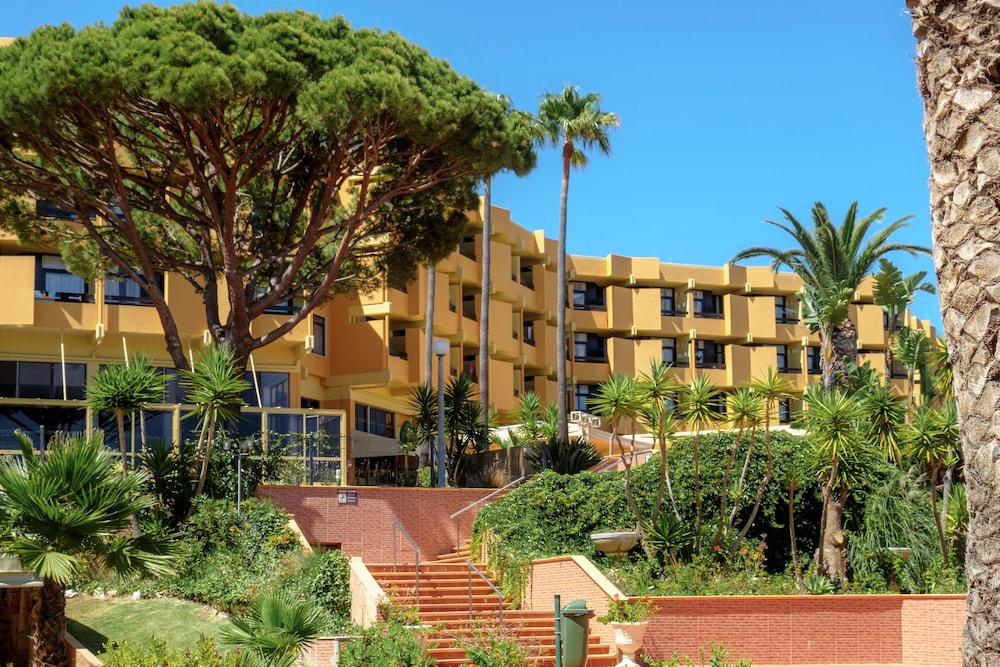 Auramar Beach Resort 65/67