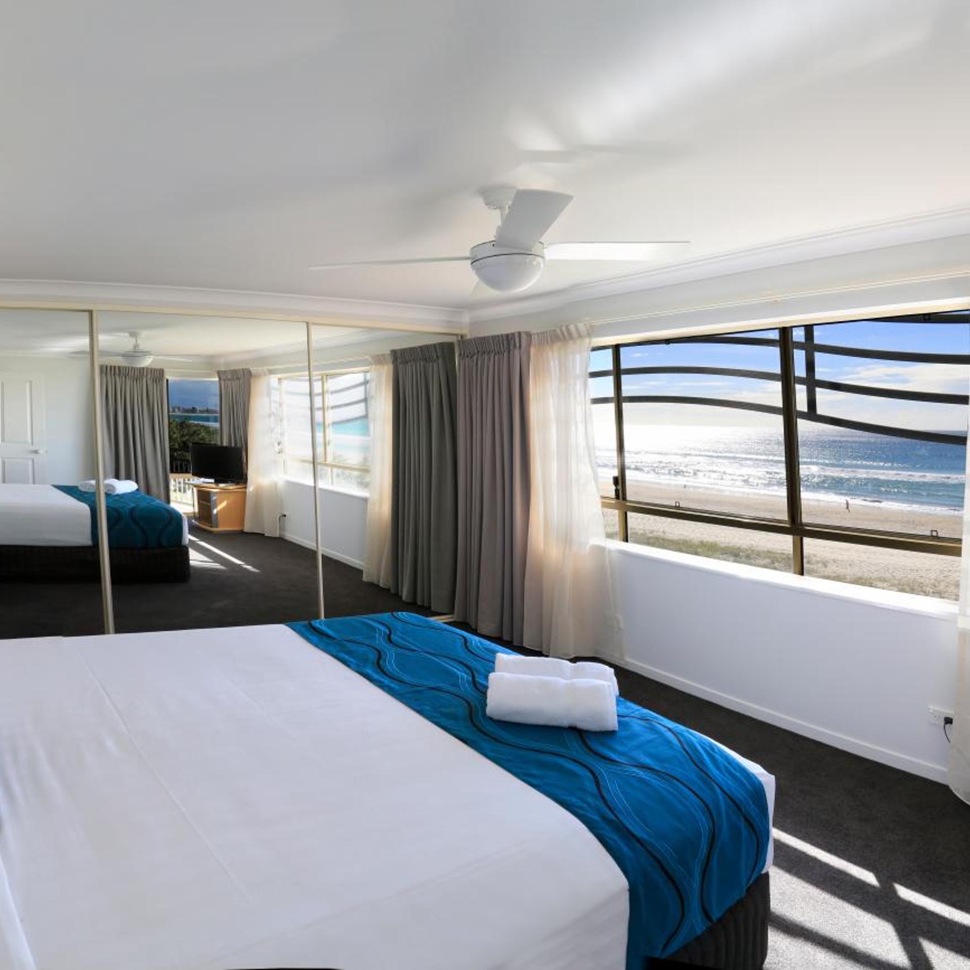 2 Bedrooms, Apartment, Beach Front