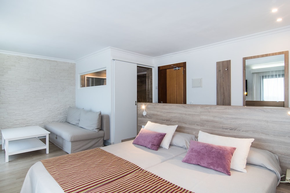 Hotel Na Taconera Sport & Relax 32/72