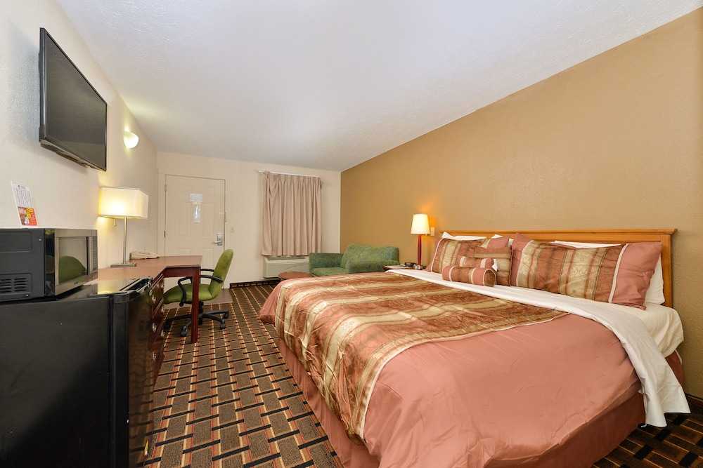 Americas Best Value Inn Nashville Downtown 10/17