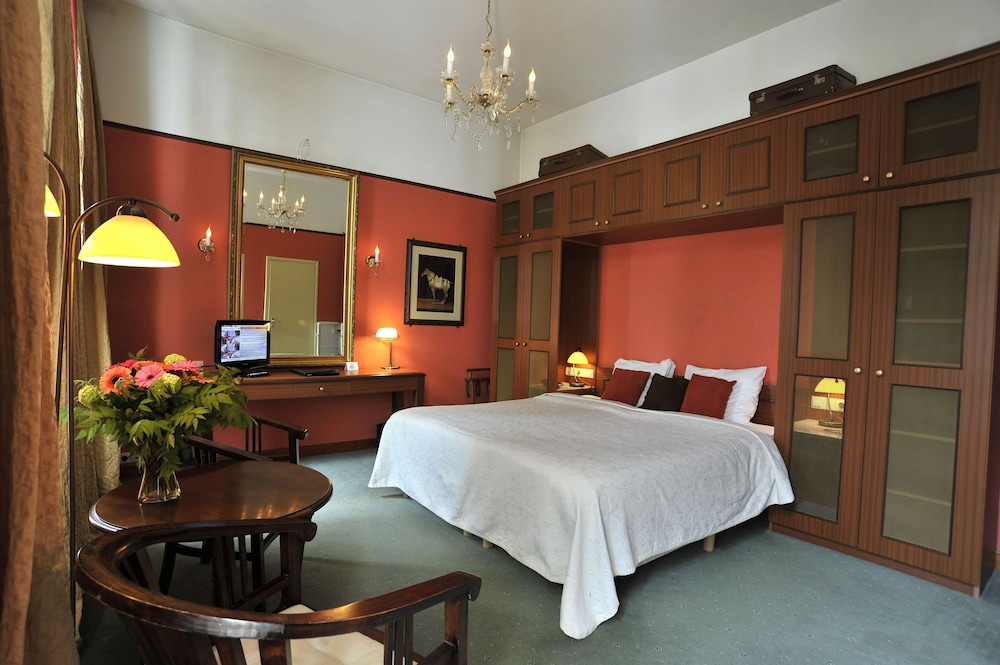 Hotel Mastbosch Breda 22/67