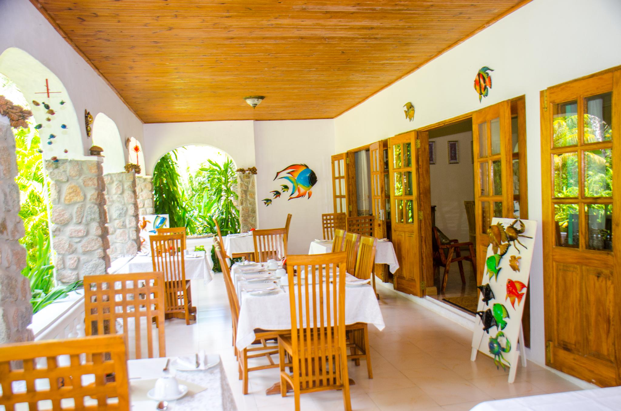 Villa Rafia Guesthouse 14/40