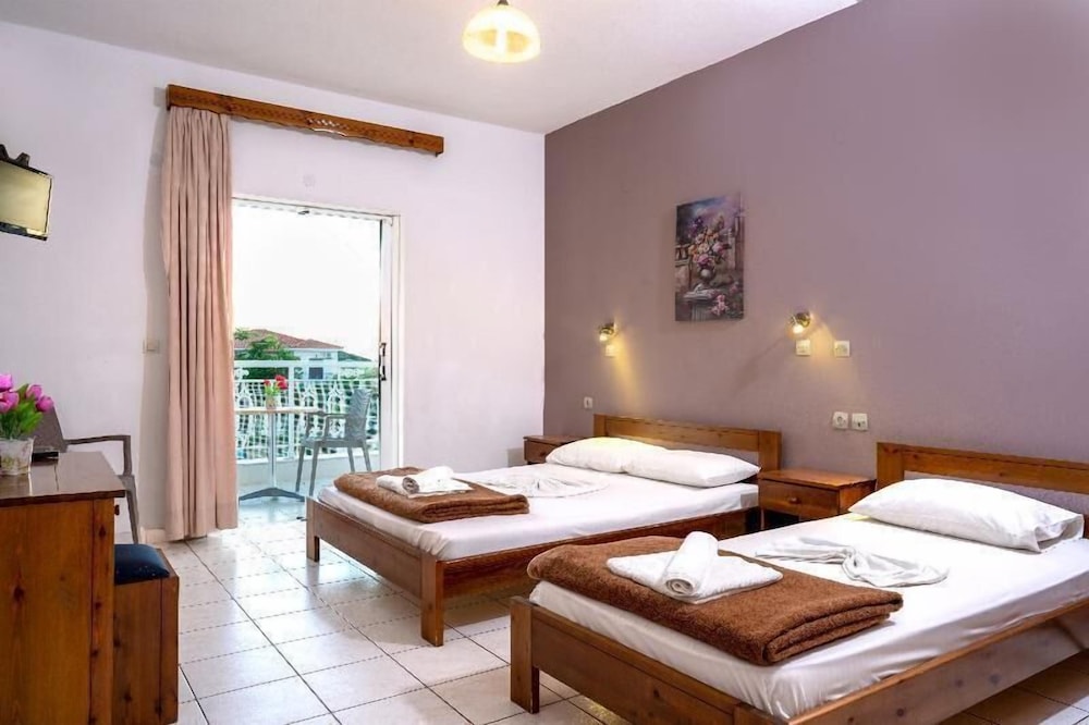 Antonis Apartments 9/50