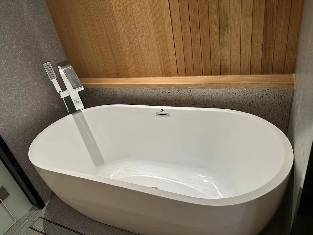 Yitel Hotel shanghai hongqiao Airport Lianming Road branch (ex Timeless Boutique House) 67/69