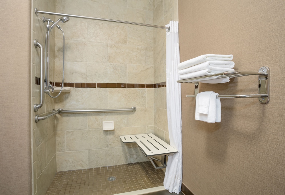 Holiday Inn Express Suites Moab 17/63