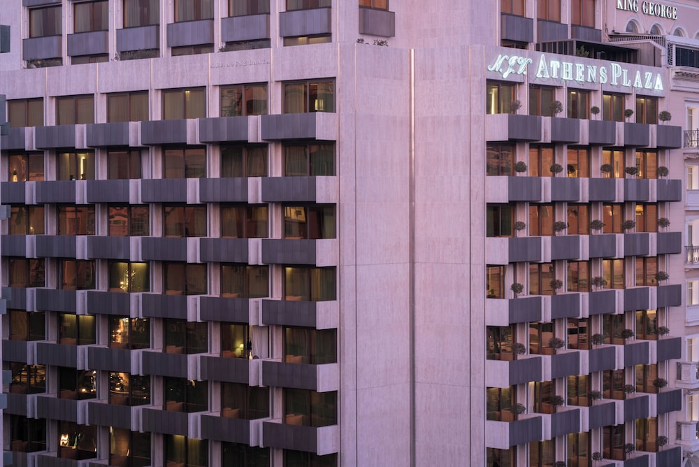NJV Athens Plaza 3/75