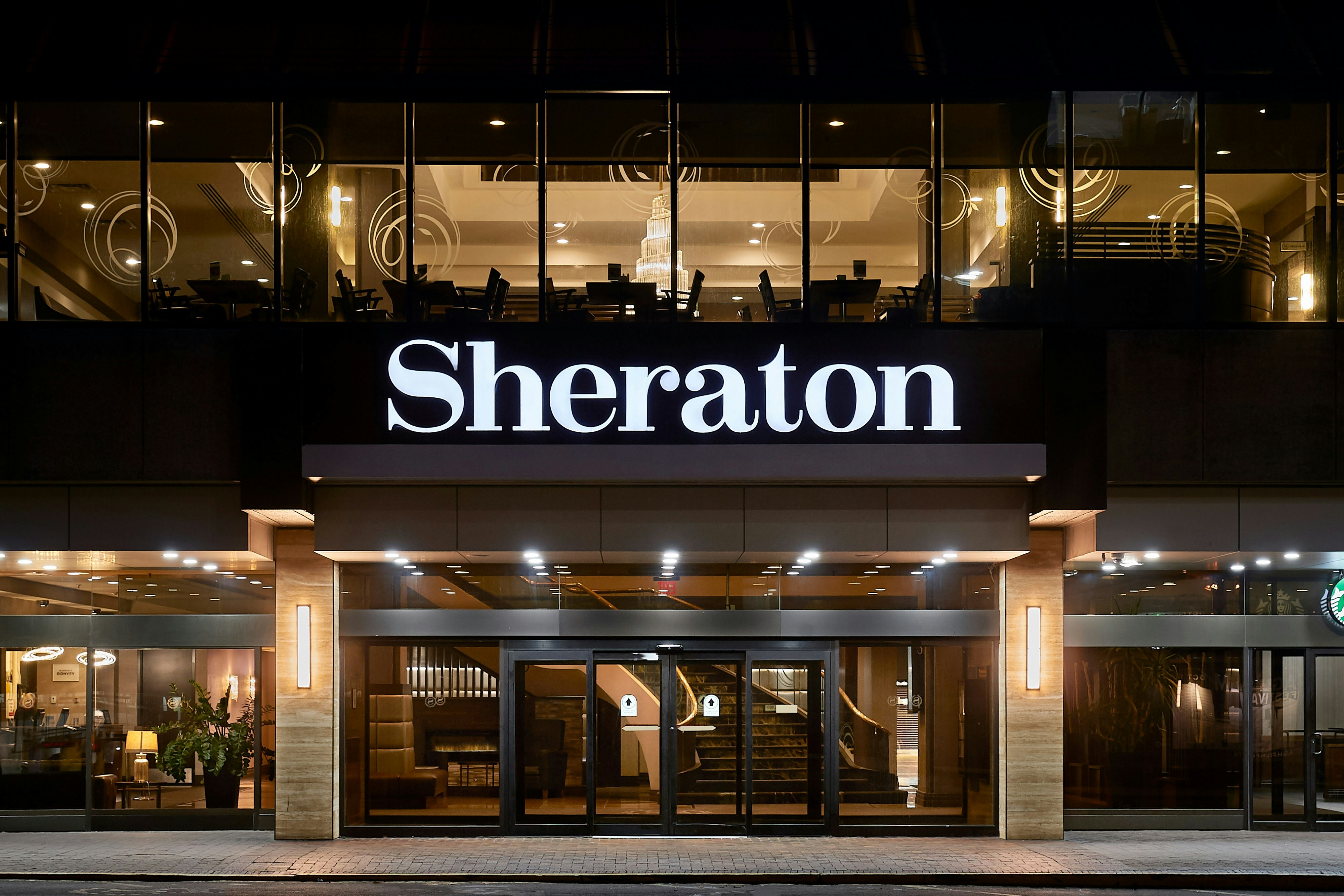 Sheraton Hamilton Hotel in HAMILTON
