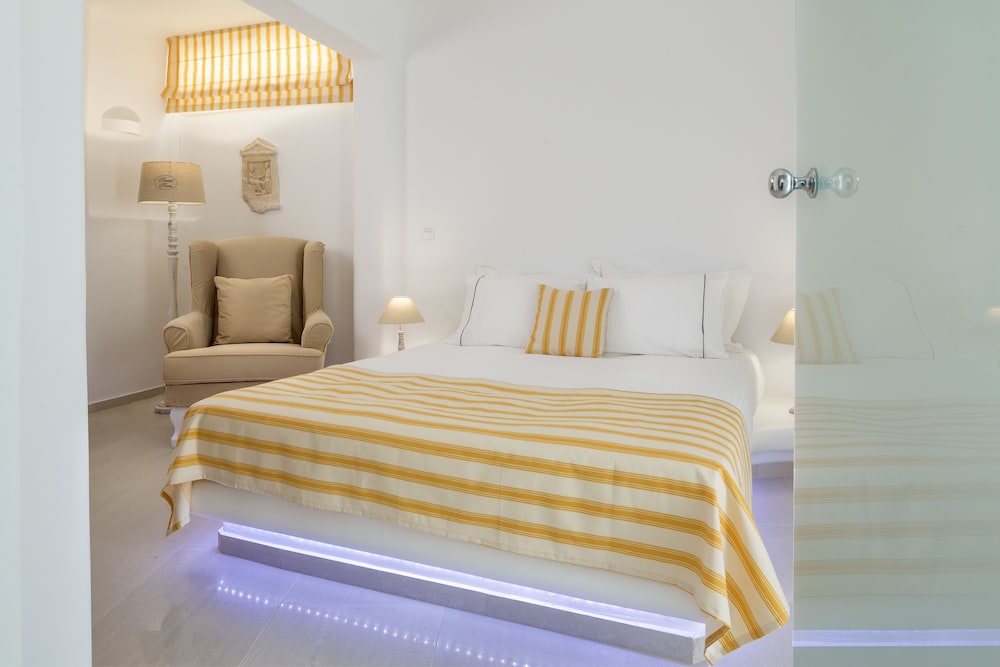 Colours Of Mykonos 19/65