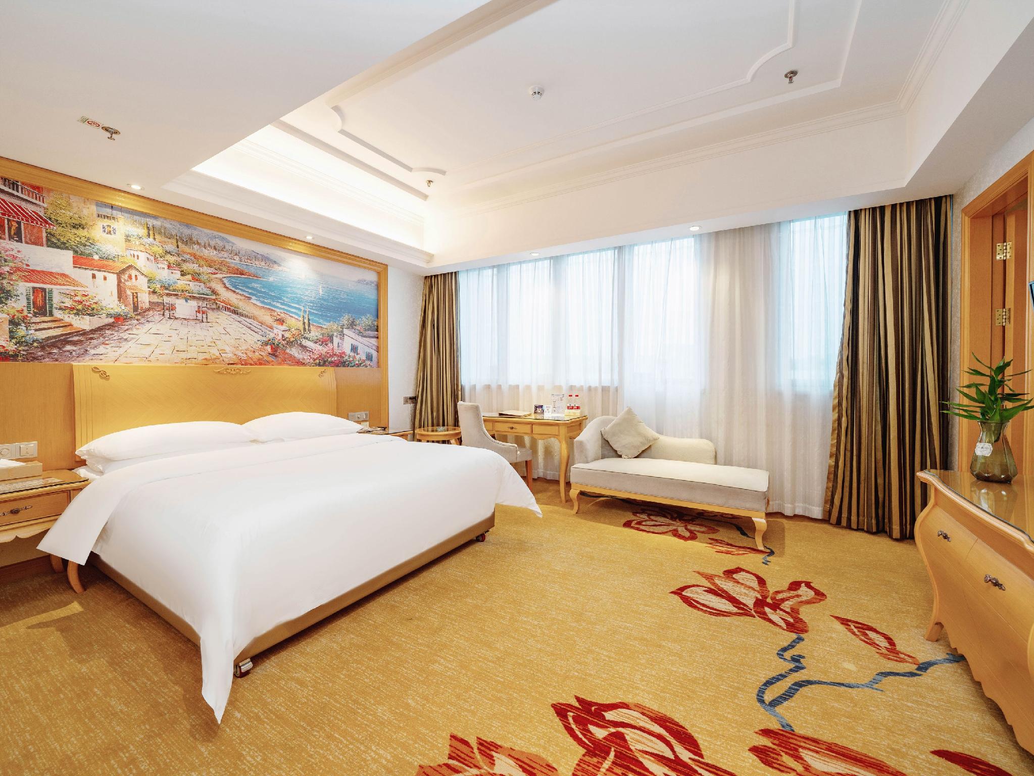 Venus International Hotel (Dongguan Songshan Lake Huawei University Store) 19/38
