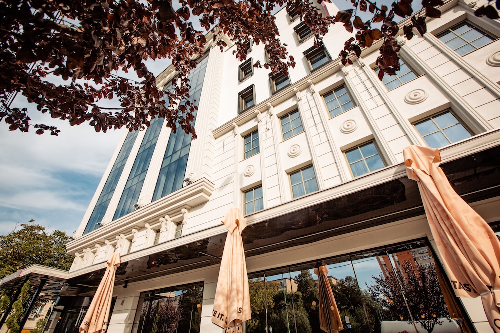 Mercure Timisoara 4/73