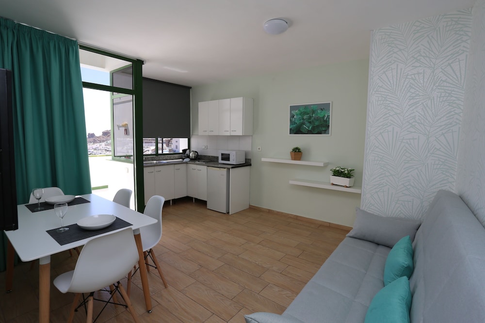 Apartamentos Halley 23/40