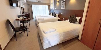 CONDOMINIUM, TRIPLE