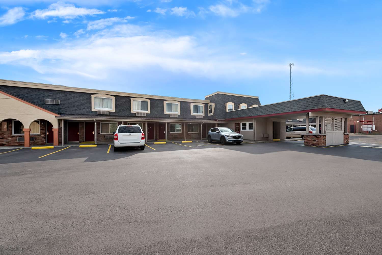 Americas Best Value Inn Marion OH 14/23