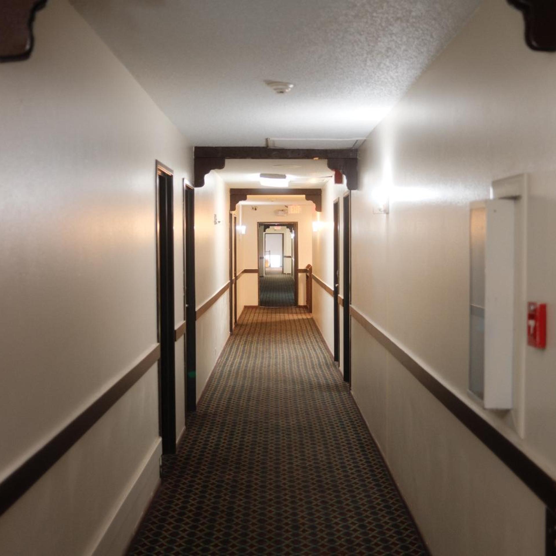 Travelodge Inn And Suites by Wyndham Muscatine 32/51