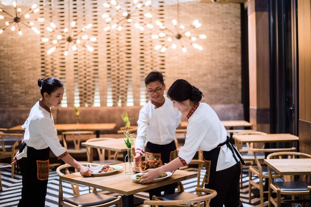 The Teak Hotel Mae Sot 11/50