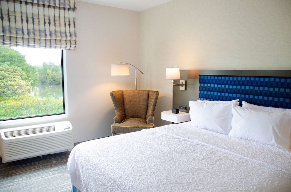 Hampton Inn Lebanon 13/38
