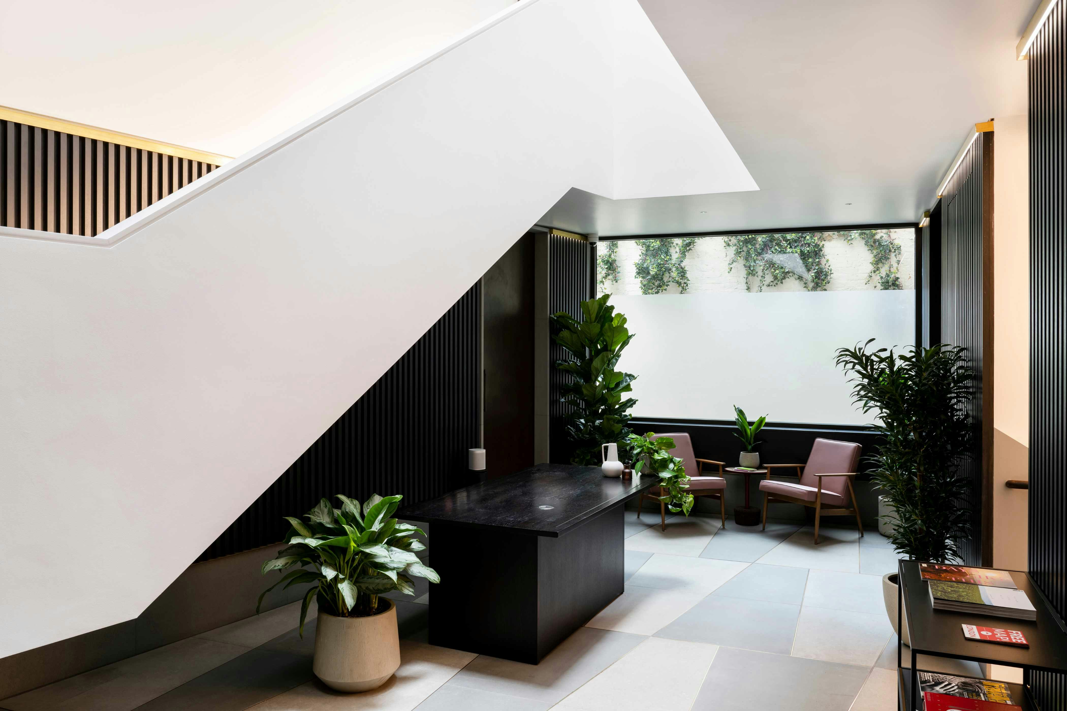 The Moorgate 7/46