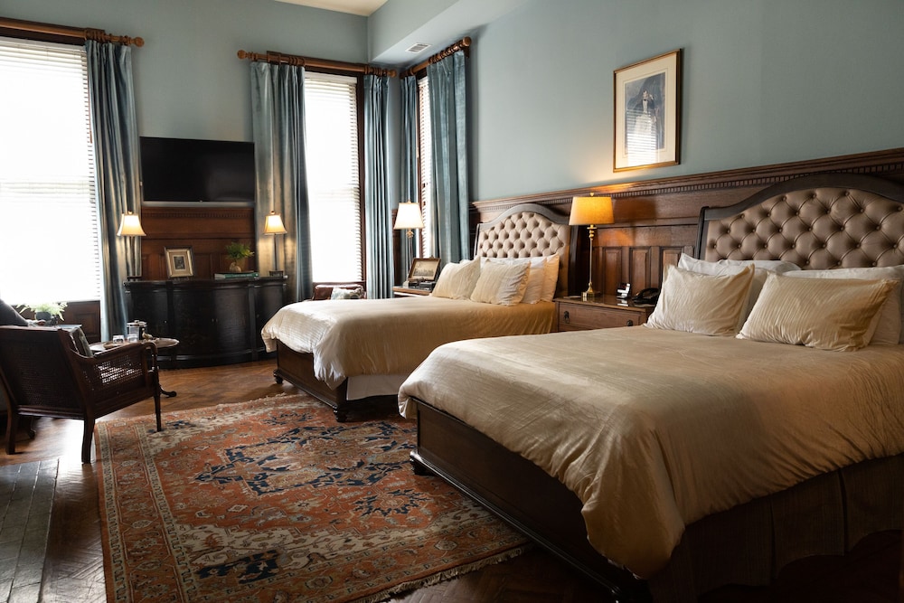 Forsyth Park Inn 6/50