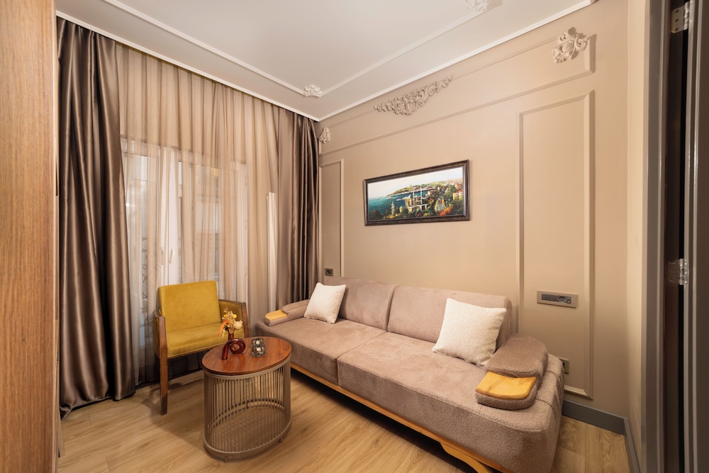 Taksim Premium Hotel 55/70