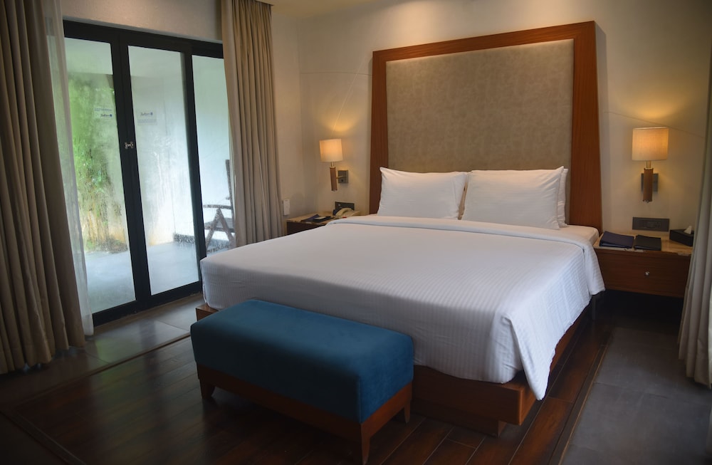 Taj Alibaug Resort & Spa, Maharashtra 19/52