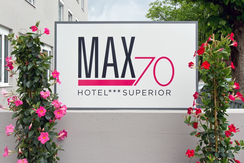 Hotel Max 70 4/50