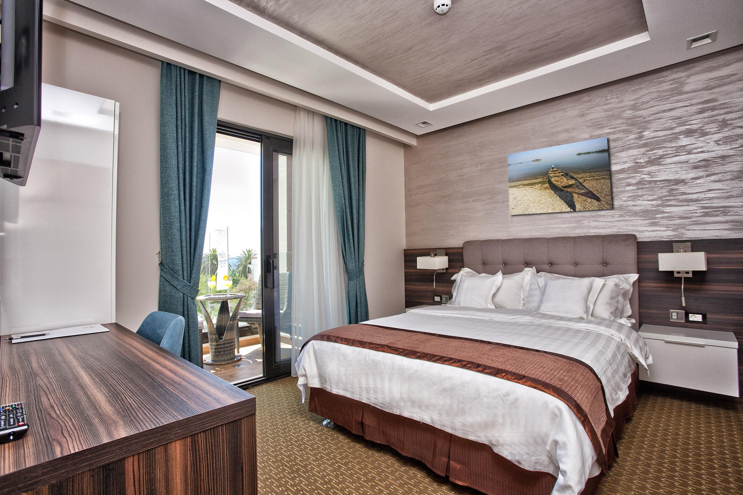 Standard, Sea Side, Balcony