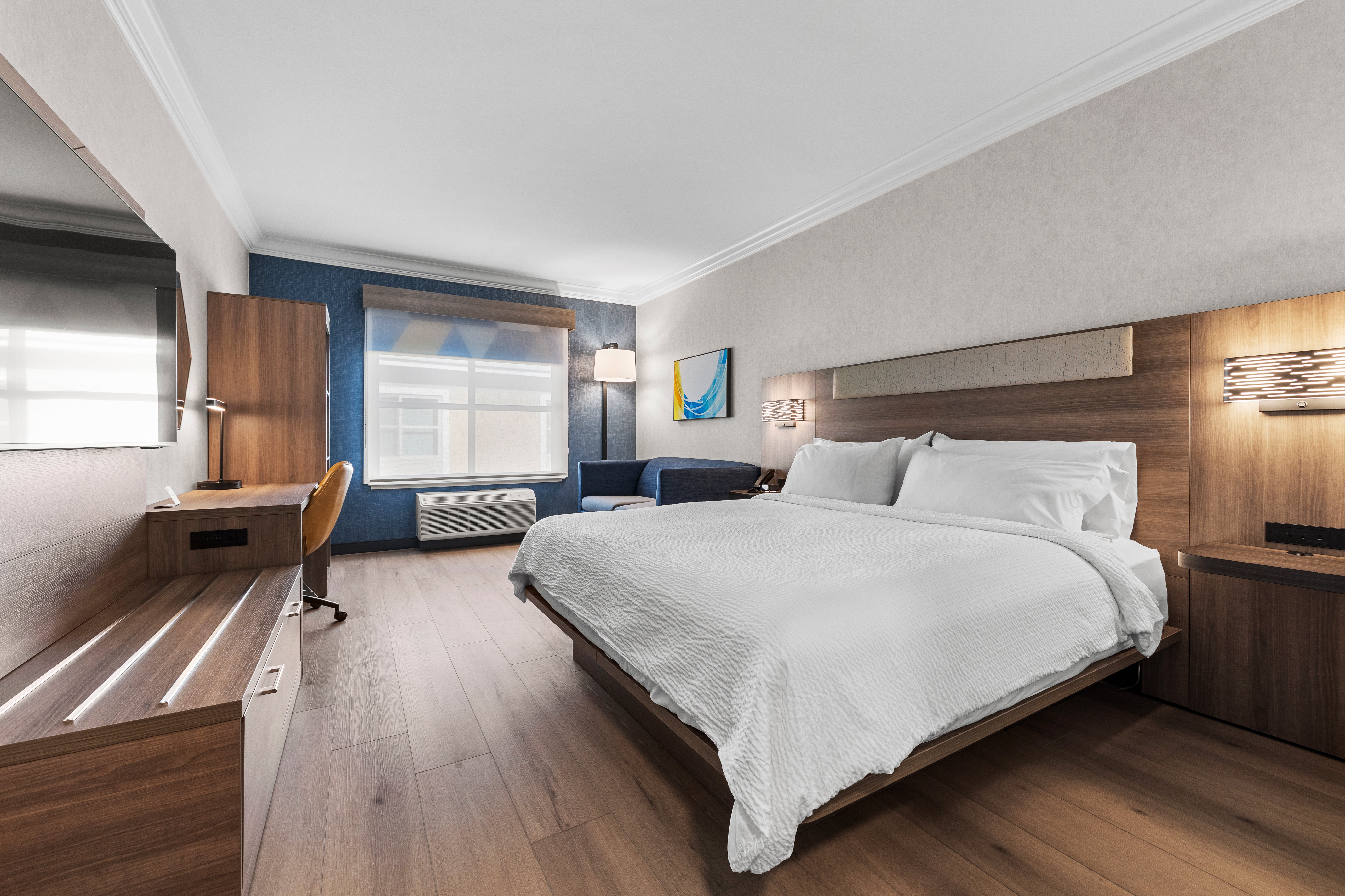 Holiday Inn Express Hotel Suites Santa Cruz 24/72