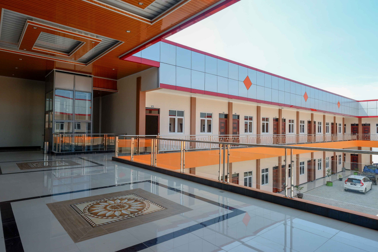 Hotel New Pemuda 2/10