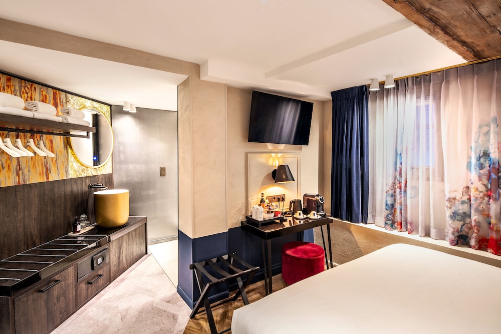 غرفة اقتصادية ثلاثية بسرير كوين وسرير فردي، Mister Highland Hotel 3/4