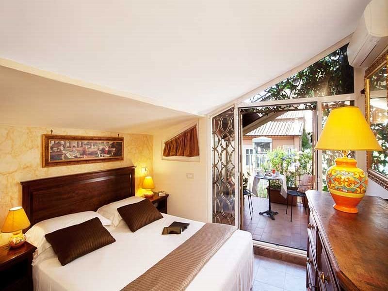 Room, Double Bed