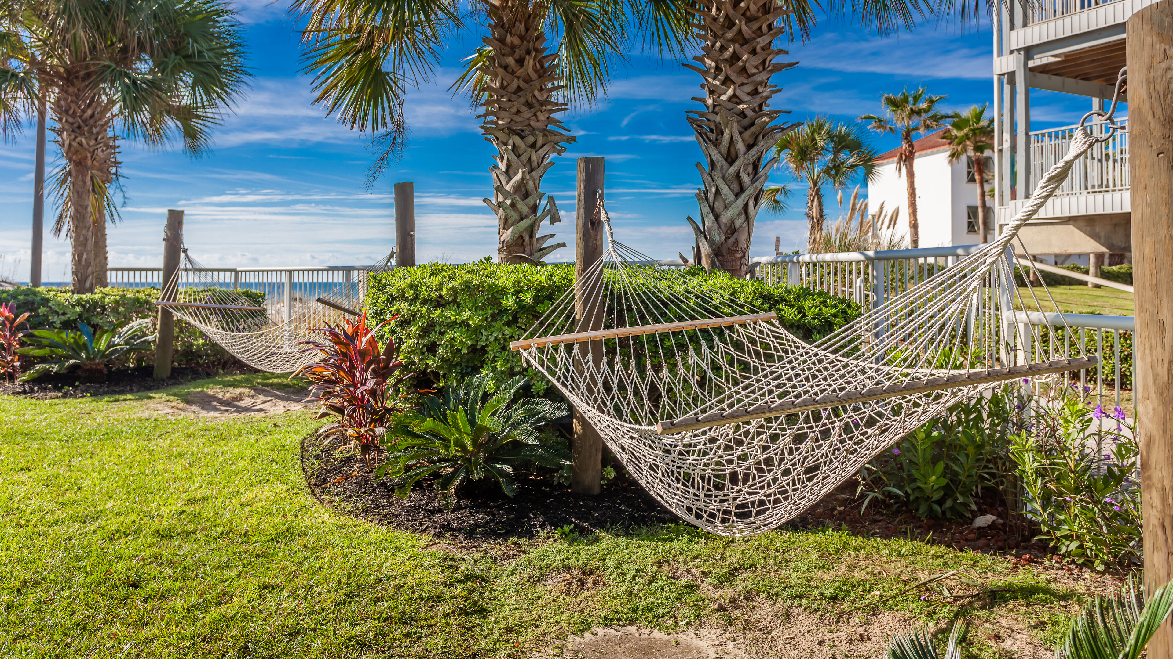 Holiday Inn Express Orange Beach-On The Beach 39/42
