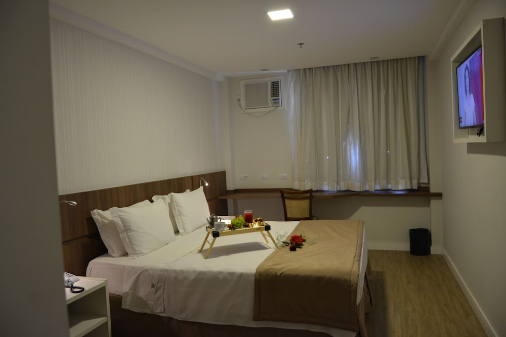 STANDARD, DOUBLE OR TWIN BED