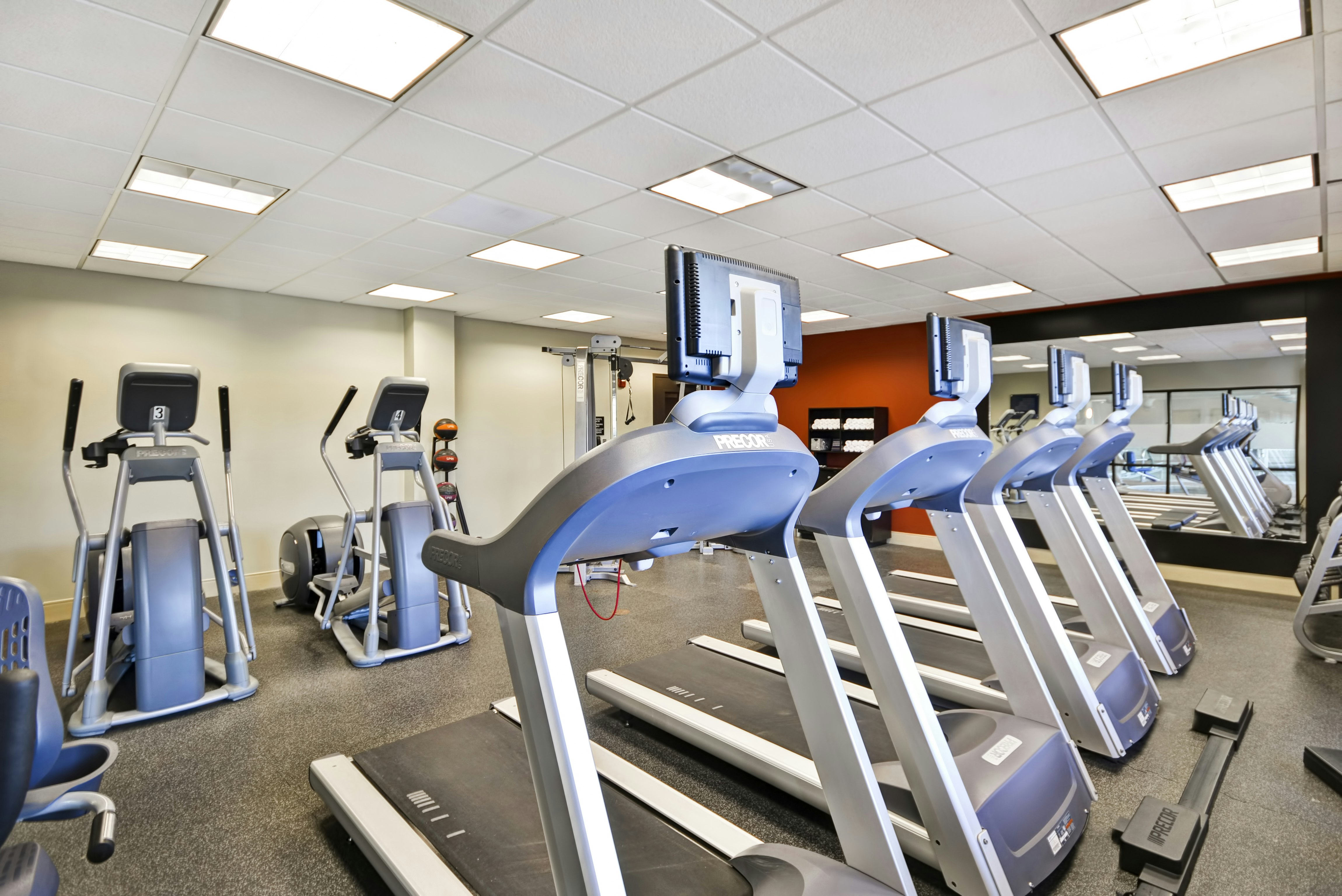 Hampton Inn & Suites Columbus Easton Area 26/49