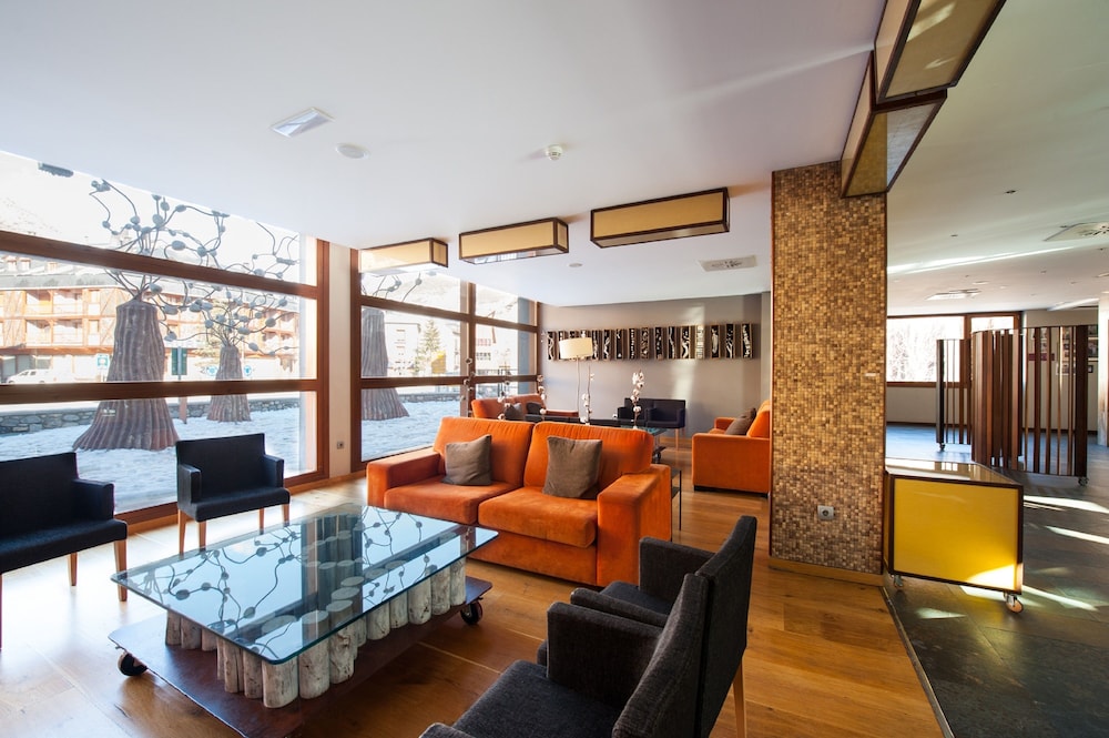 Sommos Hotel Aneto 36/50